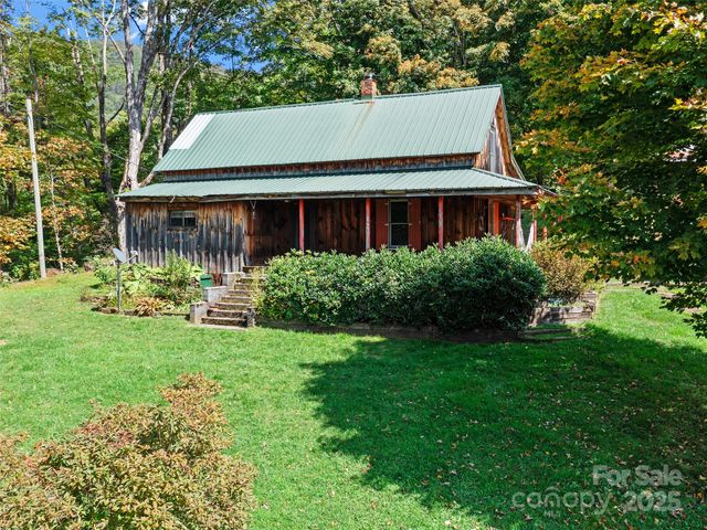 1992 Green Creek Road, Bakersville, NC 28705