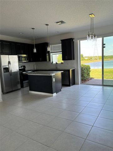 2175 SEDGE GRASS WAY, Orlando, FL 32824