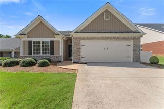 316 Lakeview Bend Circle, Jefferson, GA 30549