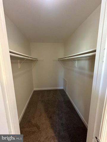 7 DRUMCASTLE CT, Germantown, MD 20876