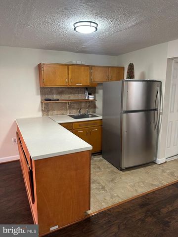 7 DRUMCASTLE CT, Germantown, MD 20876