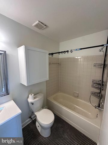 7 DRUMCASTLE CT, Germantown, MD 20876