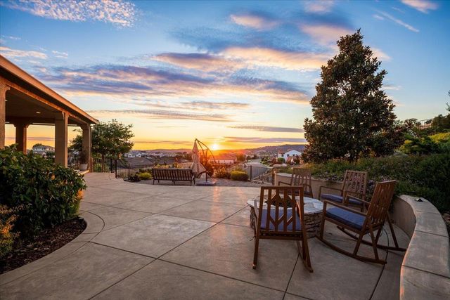 1261 Cornerstone Dr, El Dorado Hills, CA 95762