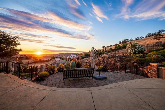 1261 Cornerstone Dr, El Dorado Hills, CA 95762