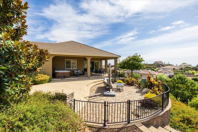 1261 Cornerstone Dr, El Dorado Hills, CA 95762