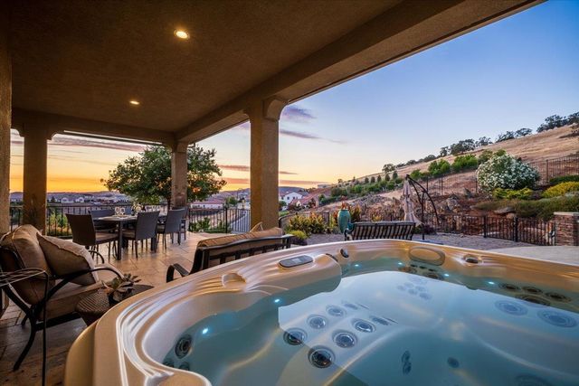 1261 Cornerstone Dr, El Dorado Hills, CA 95762