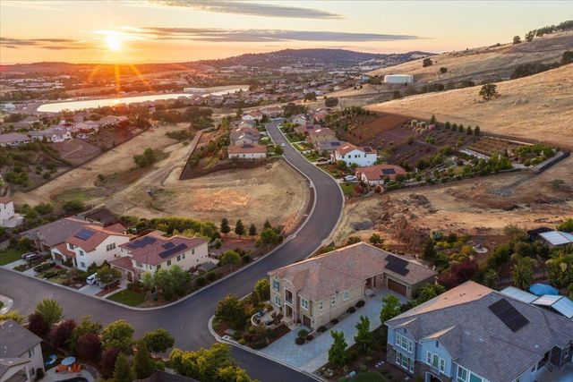 1261 Cornerstone Dr, El Dorado Hills, CA 95762