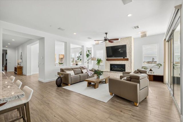 1261 Cornerstone Dr, El Dorado Hills, CA 95762