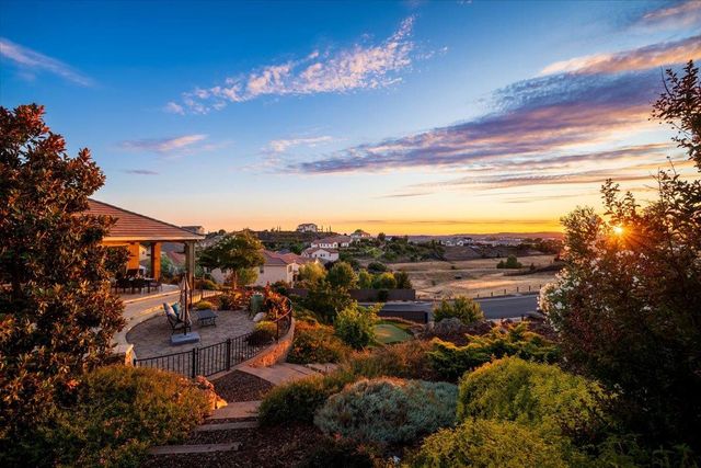 1261 Cornerstone Dr, El Dorado Hills, CA 95762