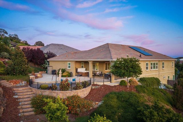 1261 Cornerstone Dr, El Dorado Hills, CA 95762