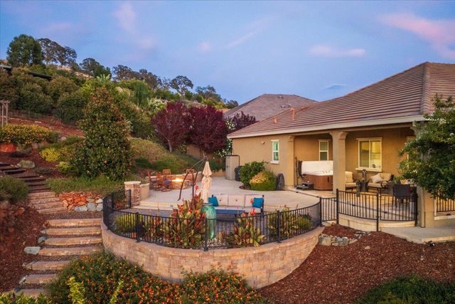 1261 Cornerstone Dr, El Dorado Hills, CA 95762