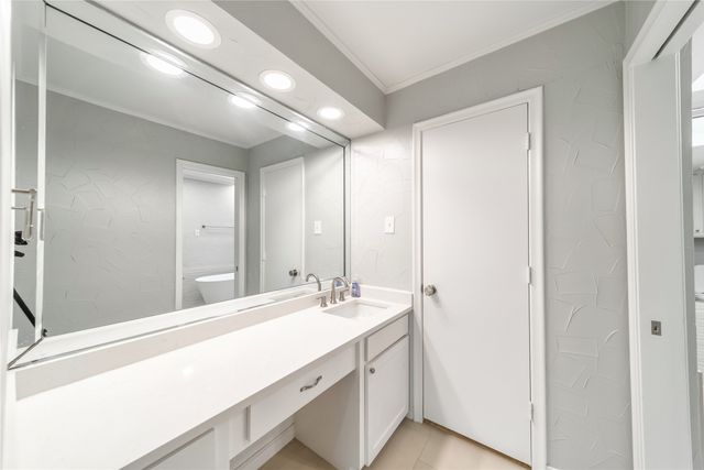 3825 Echo Brook Lane, Dallas, TX 75229