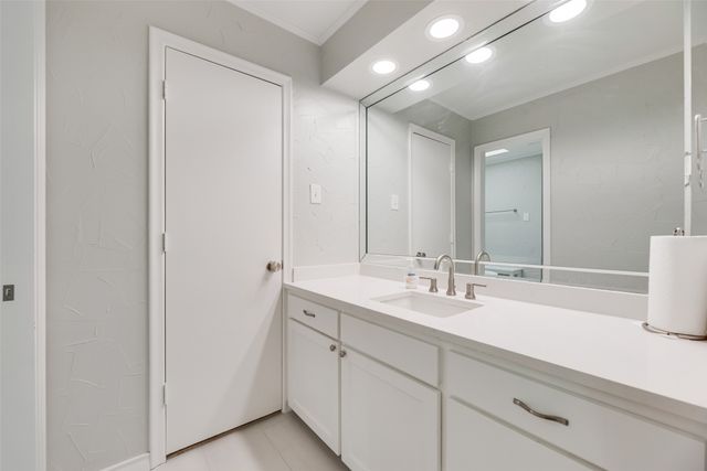 3825 Echo Brook Lane, Dallas, TX 75229