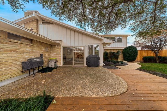 3825 Echo Brook Lane, Dallas, TX 75229