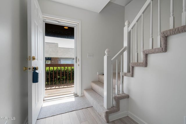 2700 Indian Ridge Road 19, Johnson City, TN 37604