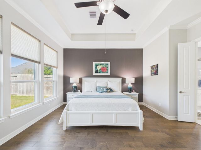 14115 Dunsmore Landing Drive, Houston, TX 77059