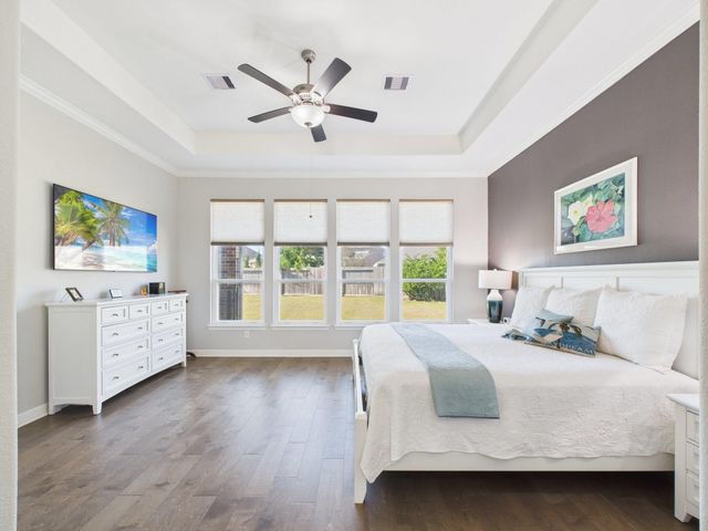 14115 Dunsmore Landing Drive, Houston, TX 77059