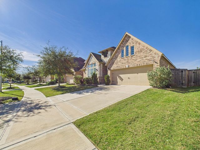 14115 Dunsmore Landing Drive, Houston, TX 77059