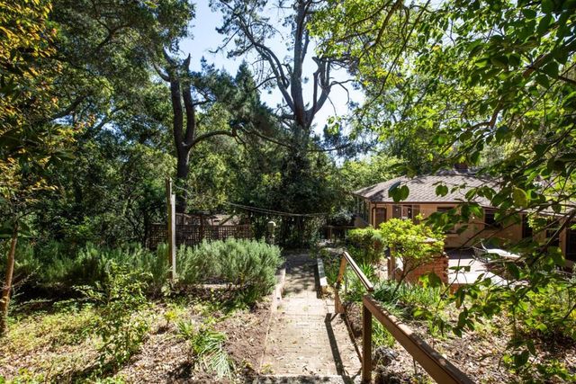 391 Mountain Home Road, Woodside, CA 94062
