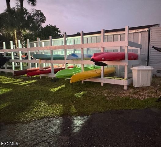 4586 Trawler CT 304, Fort Myers, FL 33919