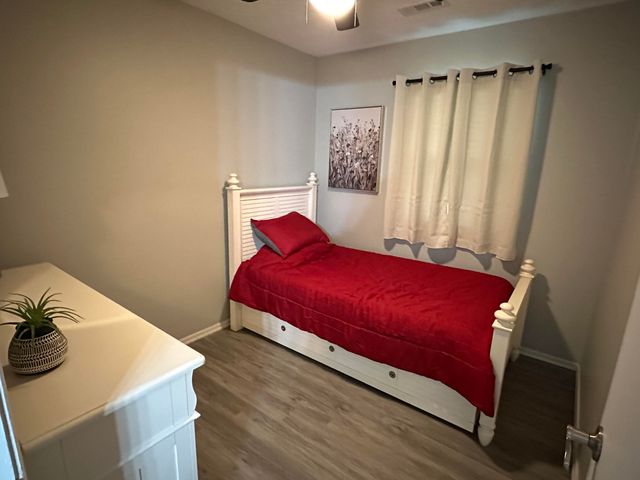 7796 Walnut Creek Drive, Florence, KY 41042