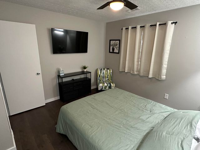 7796 Walnut Creek Drive, Florence, KY 41042