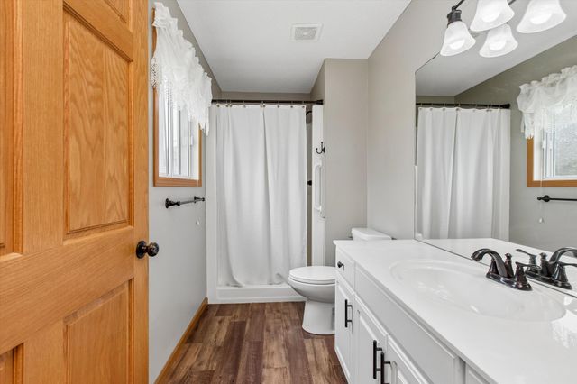 7578 Hinton Park Avenue S, Cottage Grove, MN 55016