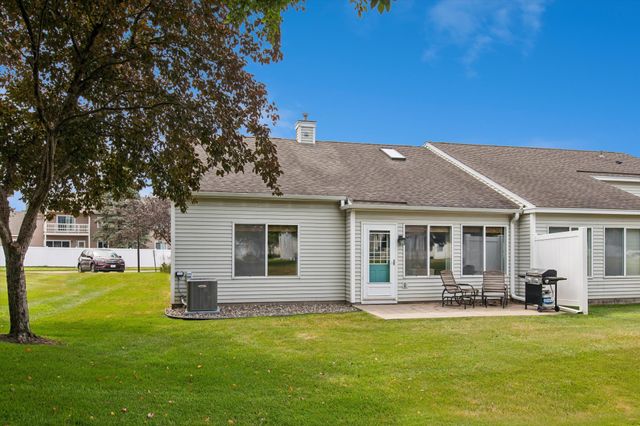 7578 Hinton Park Avenue S, Cottage Grove, MN 55016