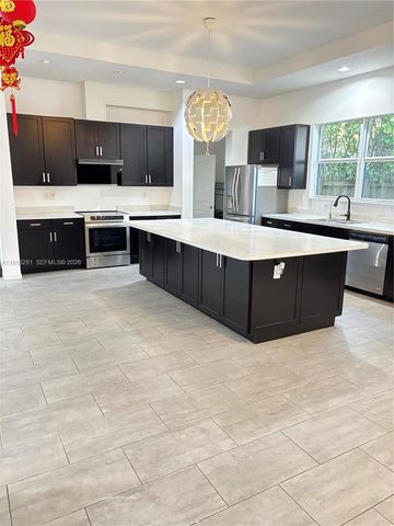 15041 SW 177th Ter, Miami, FL 33187