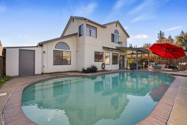 5133 Almsbury Dr, Salida, CA 95368