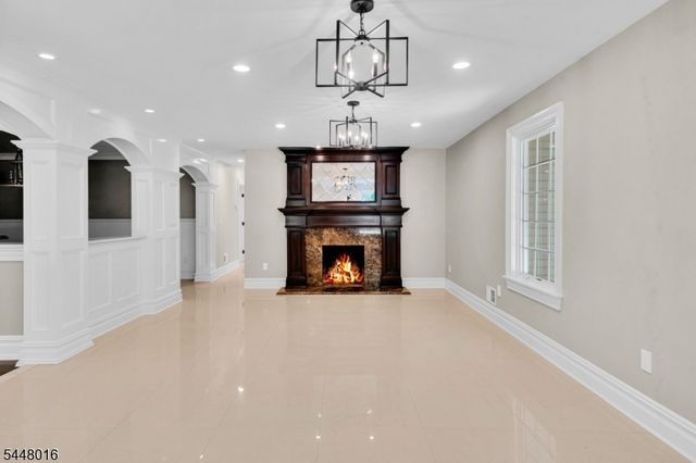 3 Bromley Ct, Montville Twp., NJ 07045