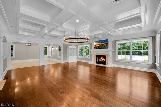 3 Bromley Ct, Montville Twp., NJ 07045