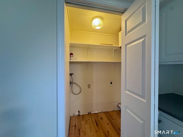 85 Ivy Street B, Branford, CT 06405