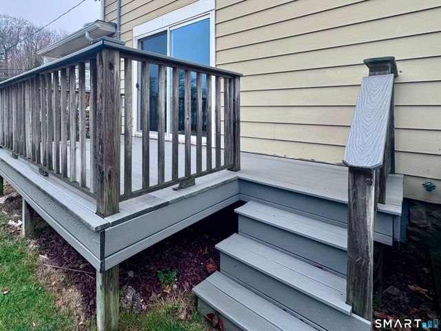 85 Ivy Street B, Branford, CT 06405