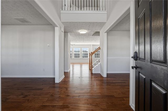 661 Roxtree Court, Buford, GA 30518