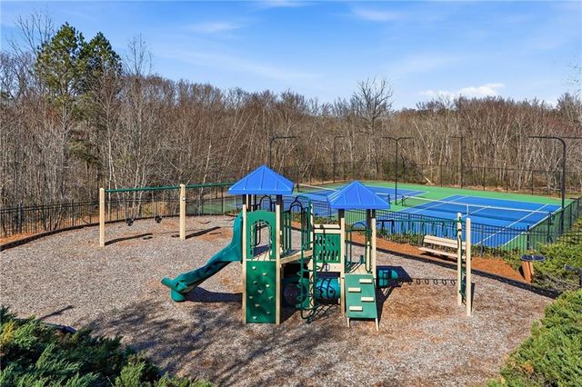 661 Roxtree Court, Buford, GA 30518