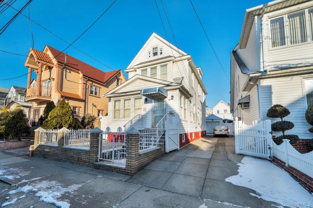 10439 115th Street, Richmond Hill S., NY 11419