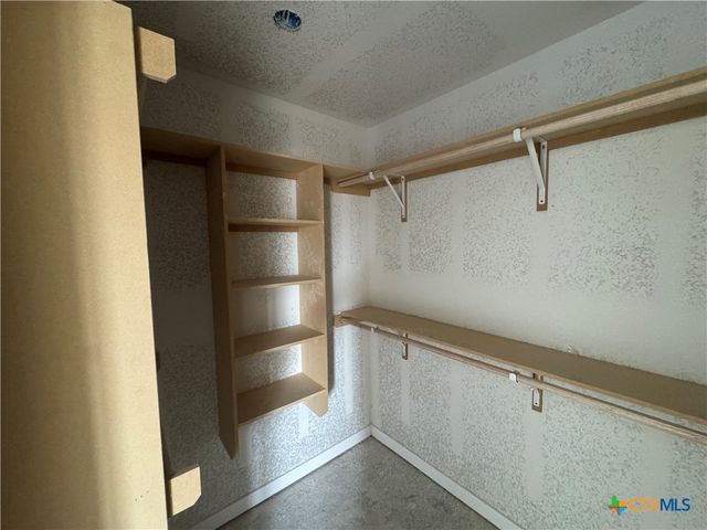 1920 Meridian Loop, Temple, TX 76502