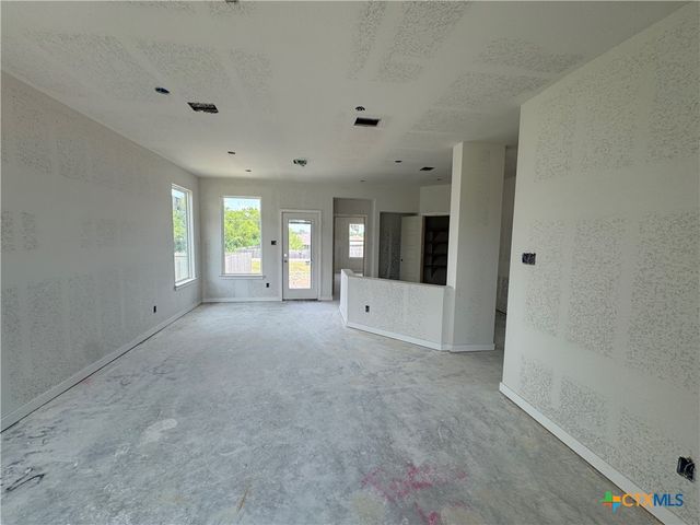 1920 Meridian Loop, Temple, TX 76502