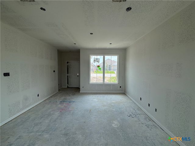 1920 Meridian Loop, Temple, TX 76502