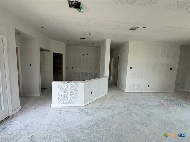 1920 Meridian Loop, Temple, TX 76502
