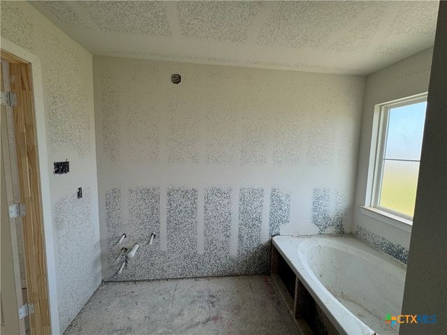 1920 Meridian Loop, Temple, TX 76502