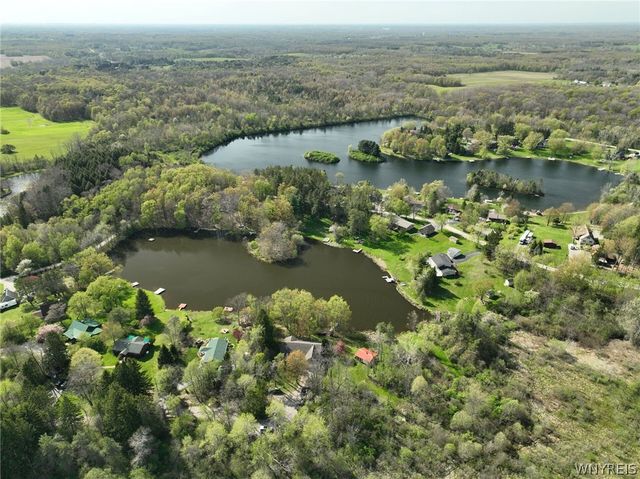 86 Little Lake Road, Bennington, NY 14004