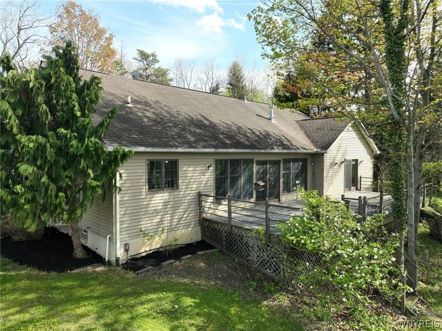 86 Little Lake Road, Bennington, NY 14004