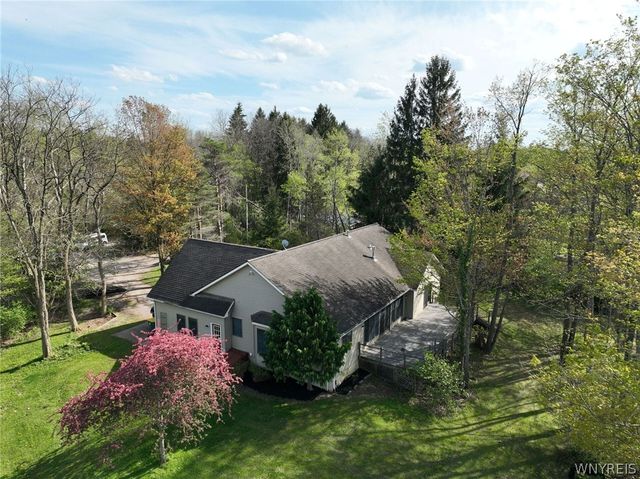 86 Little Lake Road, Bennington, NY 14004