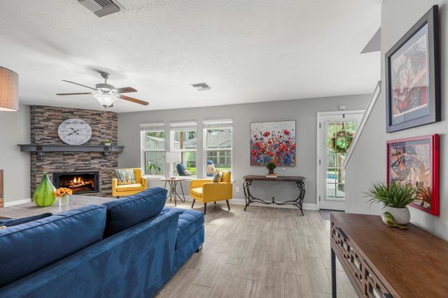 16031 Willowpark Drive, Tomball, TX 77377