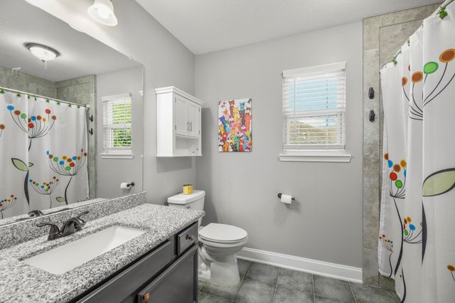 16031 Willowpark Drive, Tomball, TX 77377