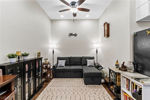 6382 Hermes Stables Court, Las Vegas, NV 89131