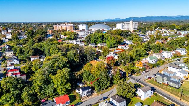 811 Polk Street, Lynchburg, VA 24501