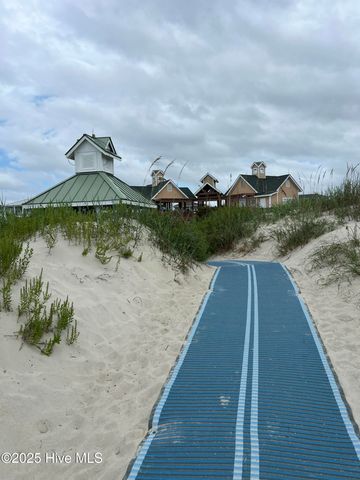 3030 Marsh Winds Circle Unit 302, Southport, NC 28461
